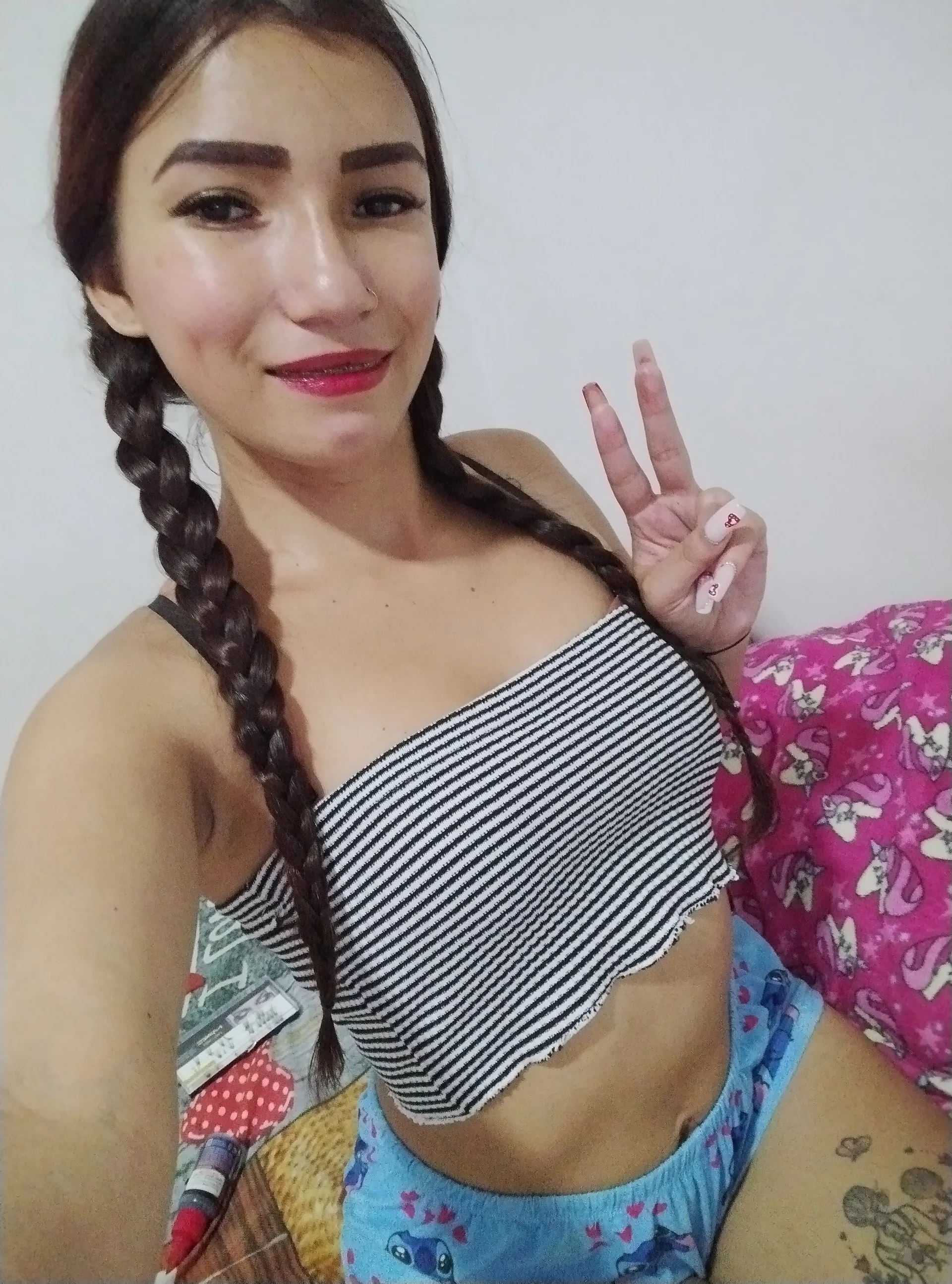 XXX Porn Photo of Nude jeltsin3-25 3