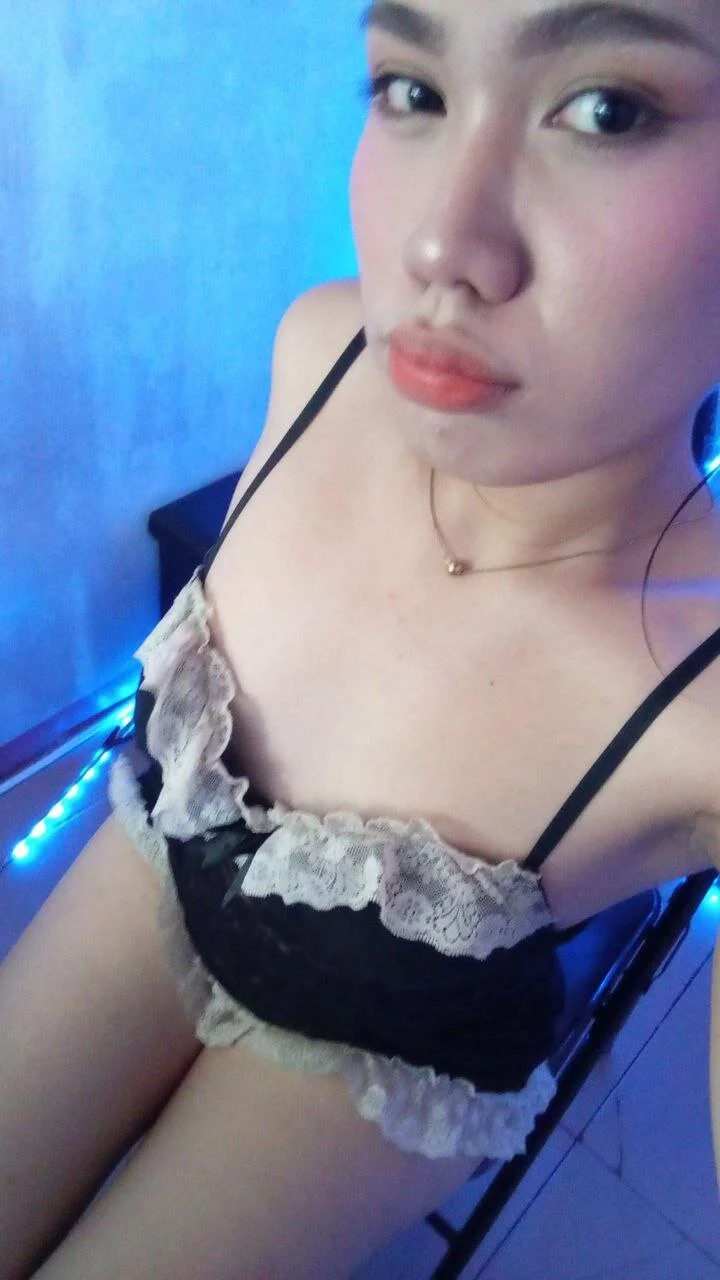 XXX Porn Photo of Nude xo_mixy 5