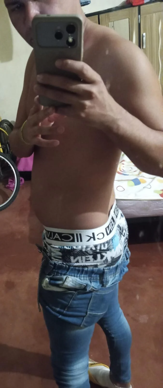 XXX Porn Photo of Nude alejandrofoxnoir18 23