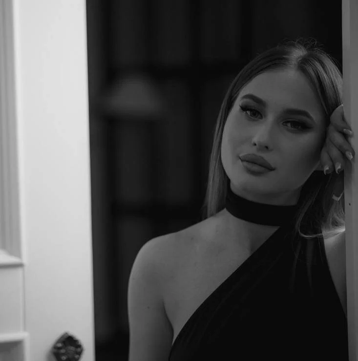 XXX Porn Photo of Nude FrancieSteinbaugh 19