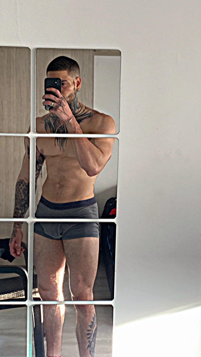 XXX Porn Photo of Nude _jamesleandros1 9