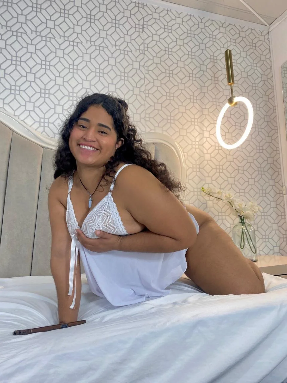 XXX Porn Photo of Nude alana-silva 22