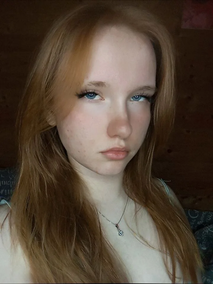 XXX Porn Photo of Nude BelladeSimons 2