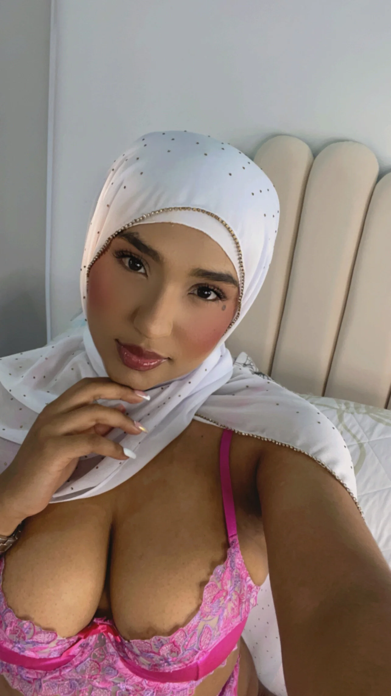 XXX Porn Photo of Nude Amira-Zahra 7