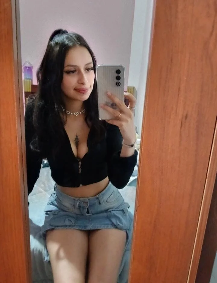 XXX Porn Photo of Nude EiimyX 3