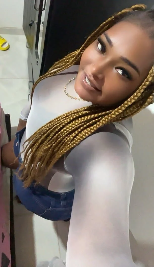 XXX Porn Photo of Nude zoee_clarkk 1