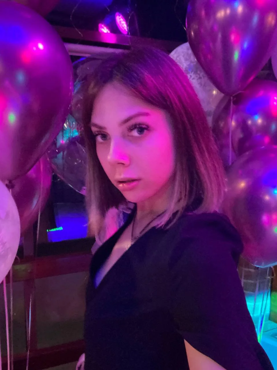 XXX Porn Photo of Nude Dear_neighbor 1