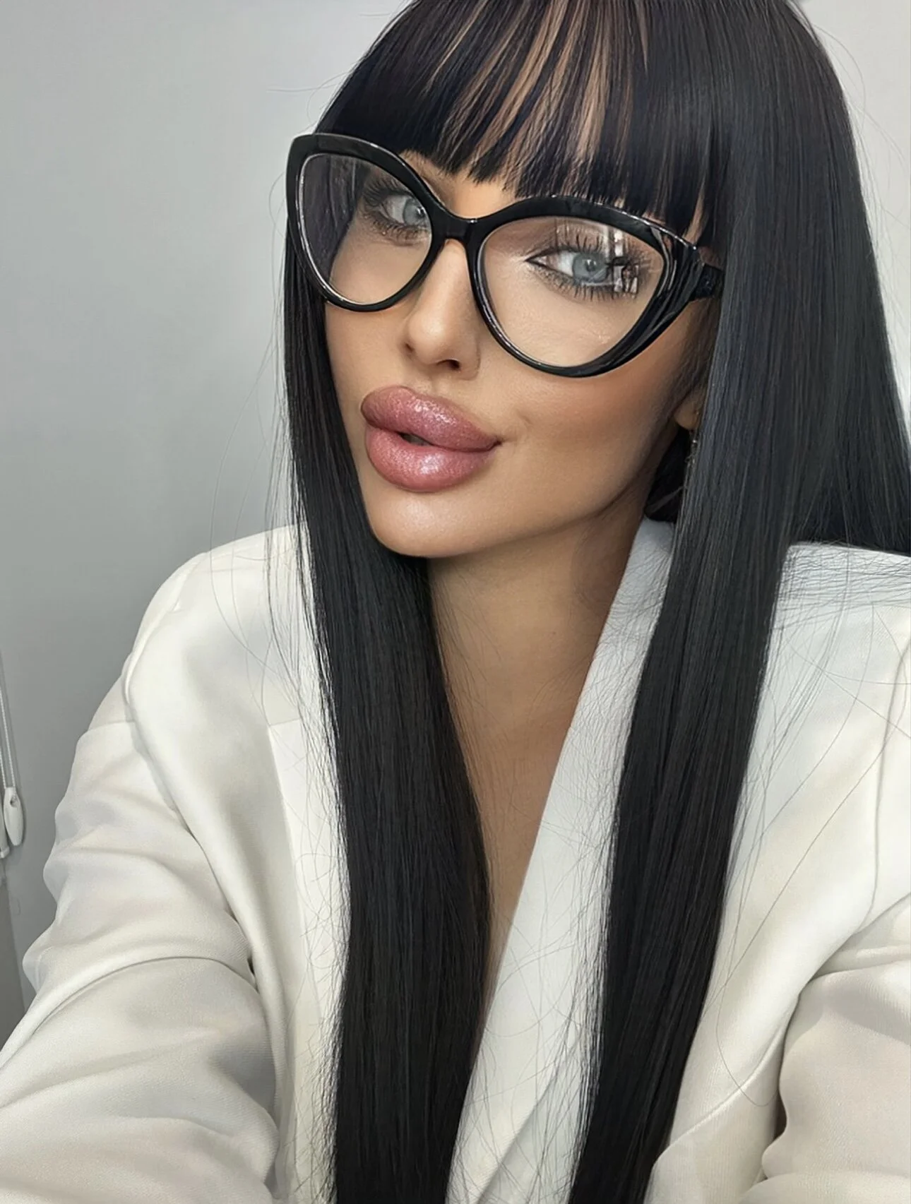XXX Porn Photo of Nude Lady_Joli 6