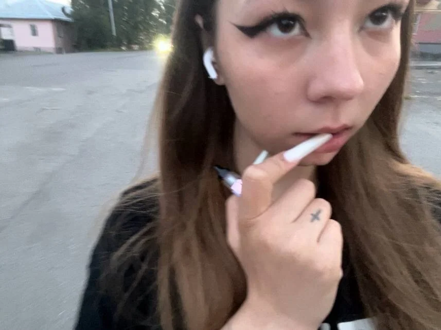 XXX Porn Photo of Nude honey_blossom__ 4