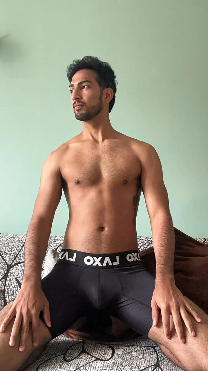 XXX Porn Photo of Nude gioking 1