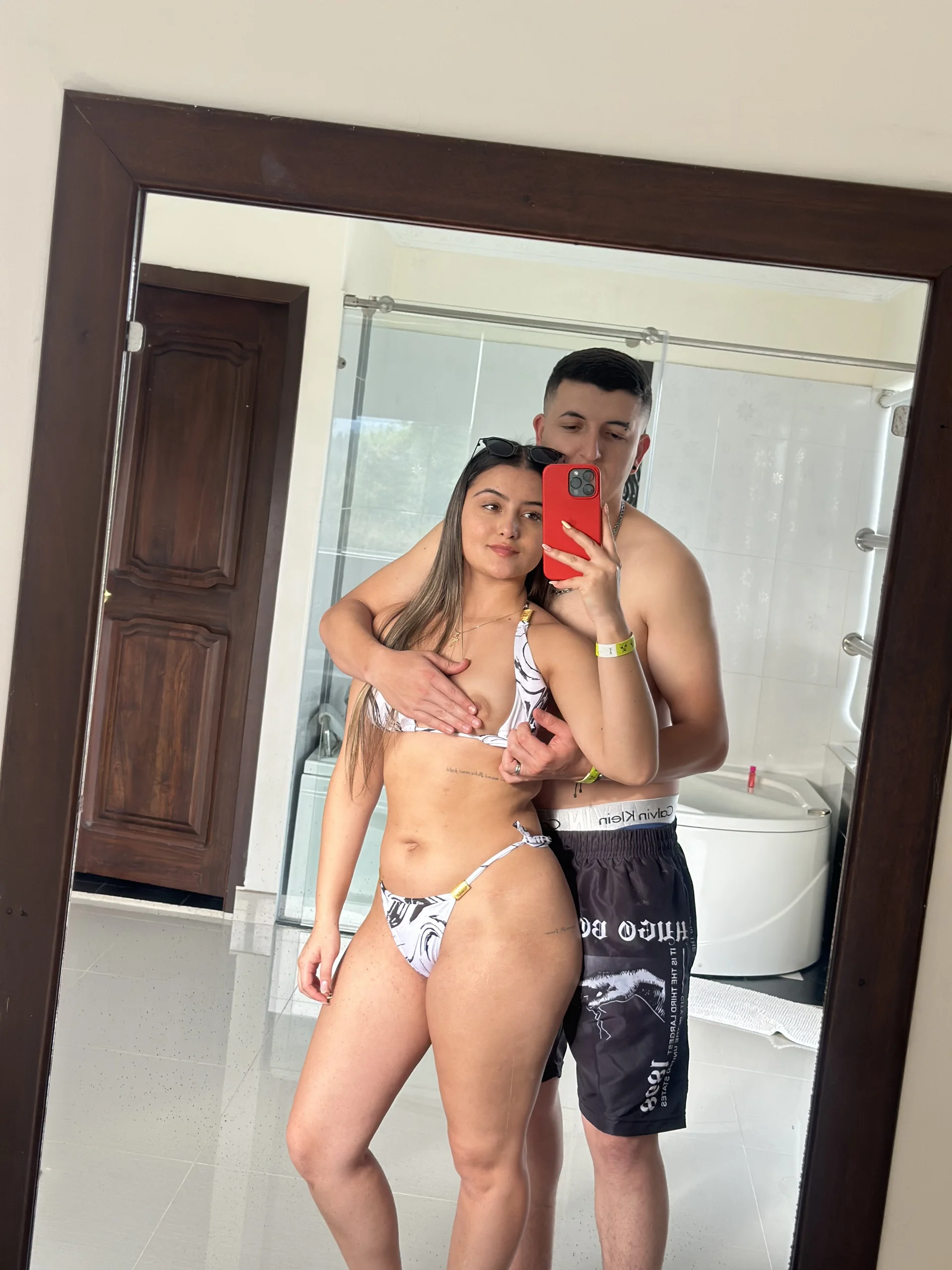 XXX Porn Photo of Nude LiamAndEmma 2