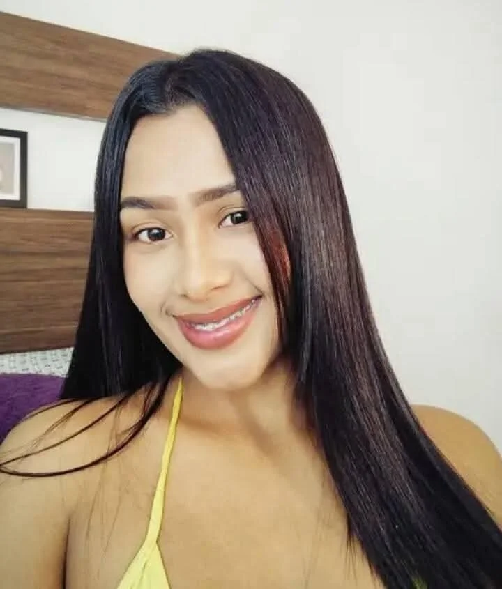 XXX Porn Photo of Nude Eira_Allen 4
