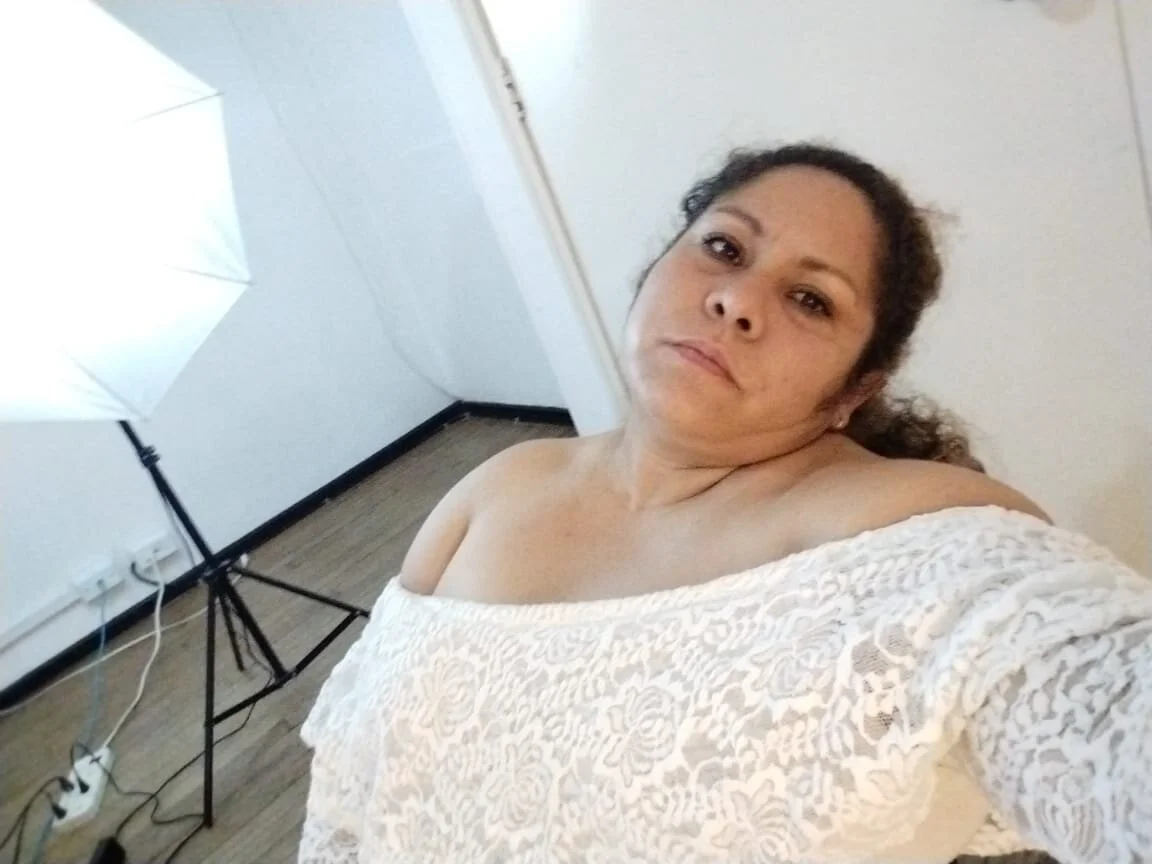XXX Porn Photo of Nude ViviJones 4
