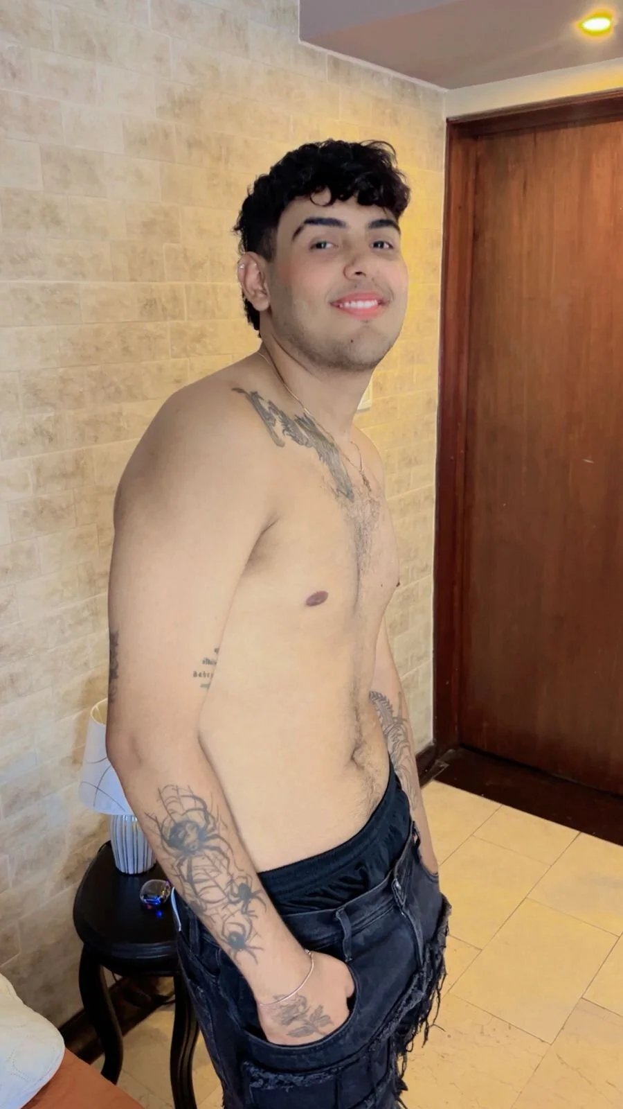 XXX Porn Photo of Nude Zayn_Blaze 4