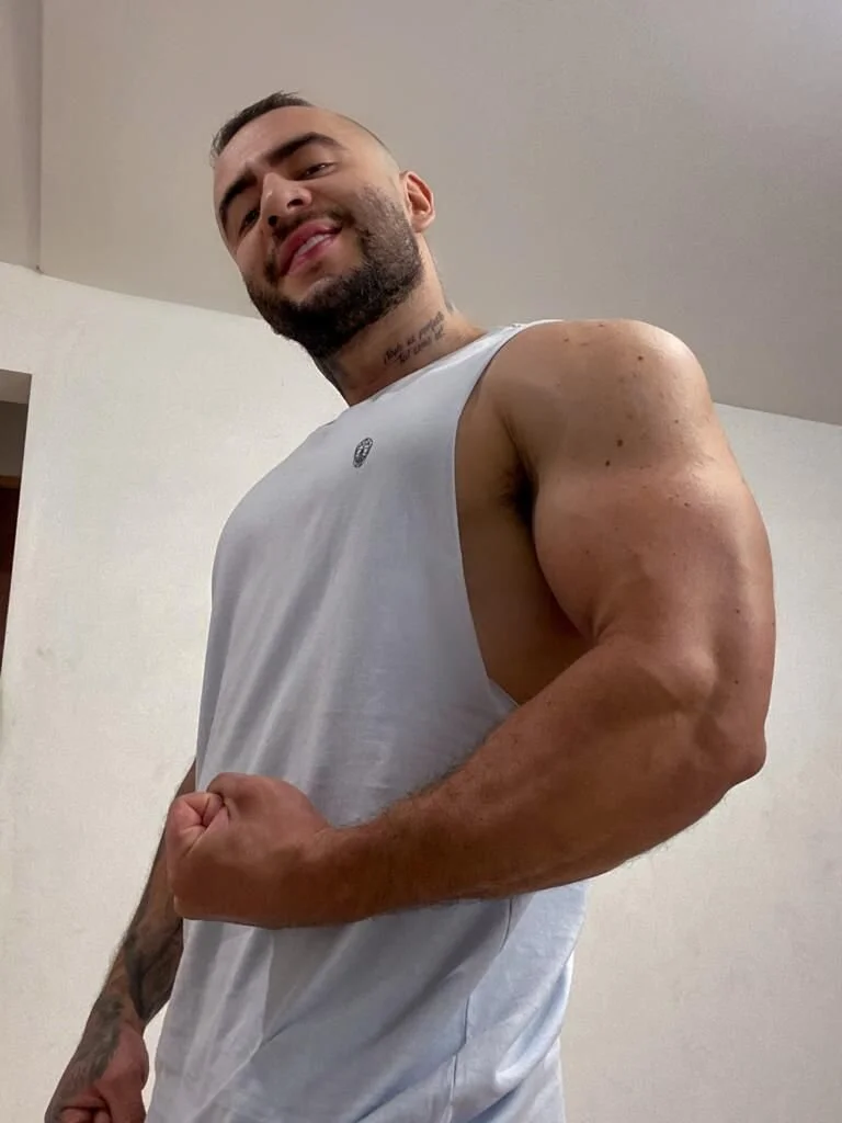XXX Porn Photo of Nude BruceDallas 6
