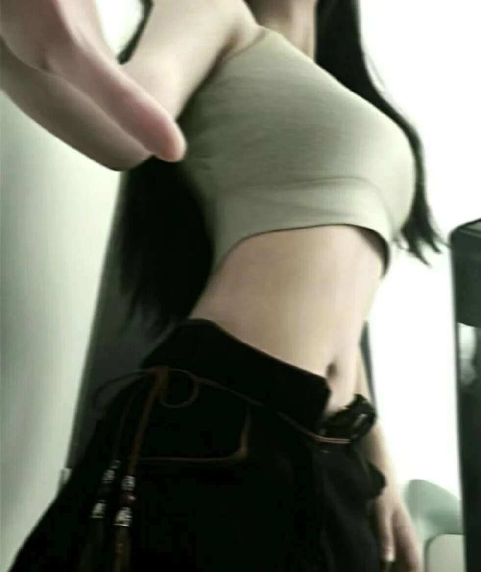XXX Porn Photo of Nude xiaoyalaoshi 1