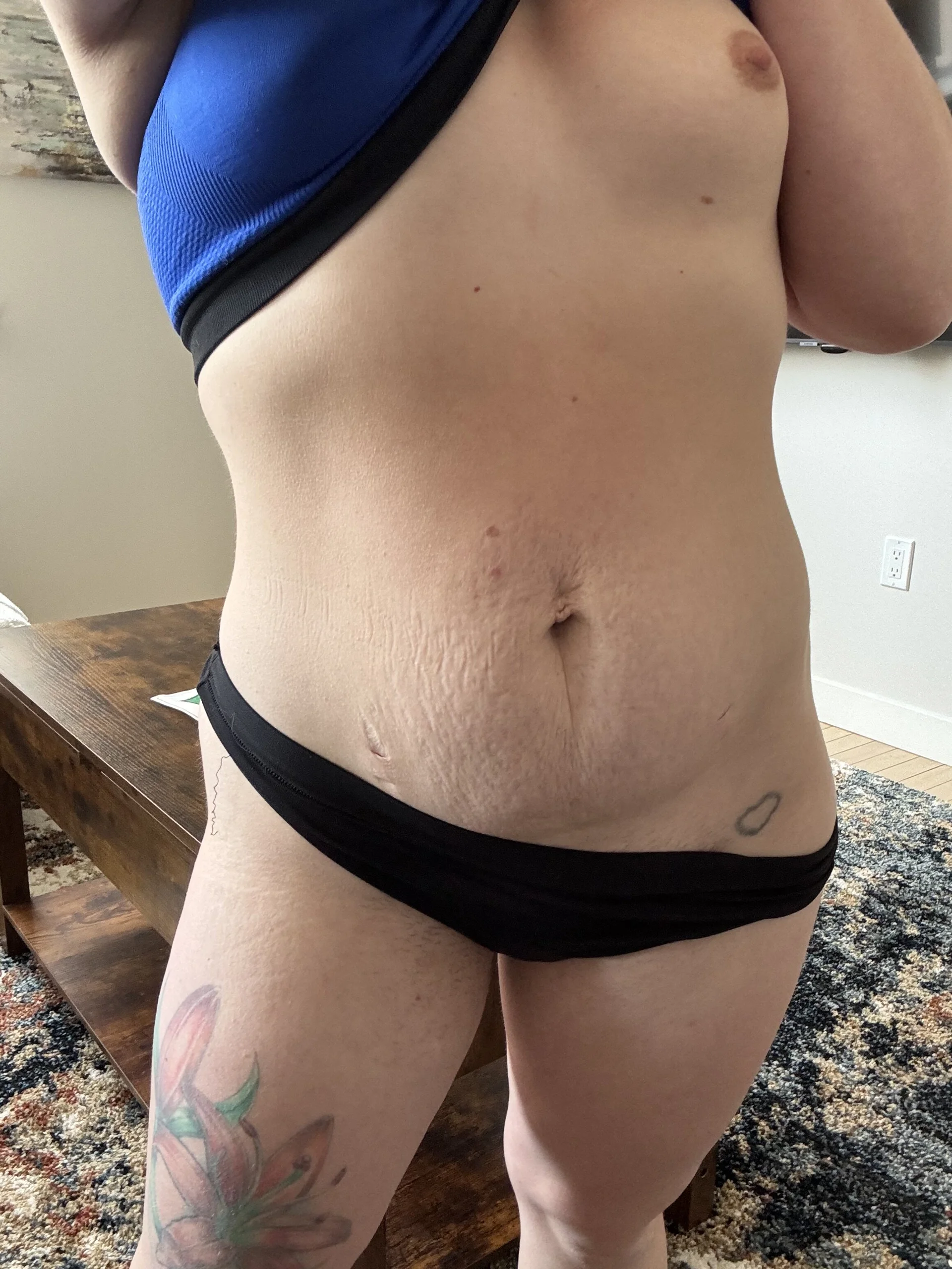 XXX Porn Photo of Nude Mini_And_The_Bear 2