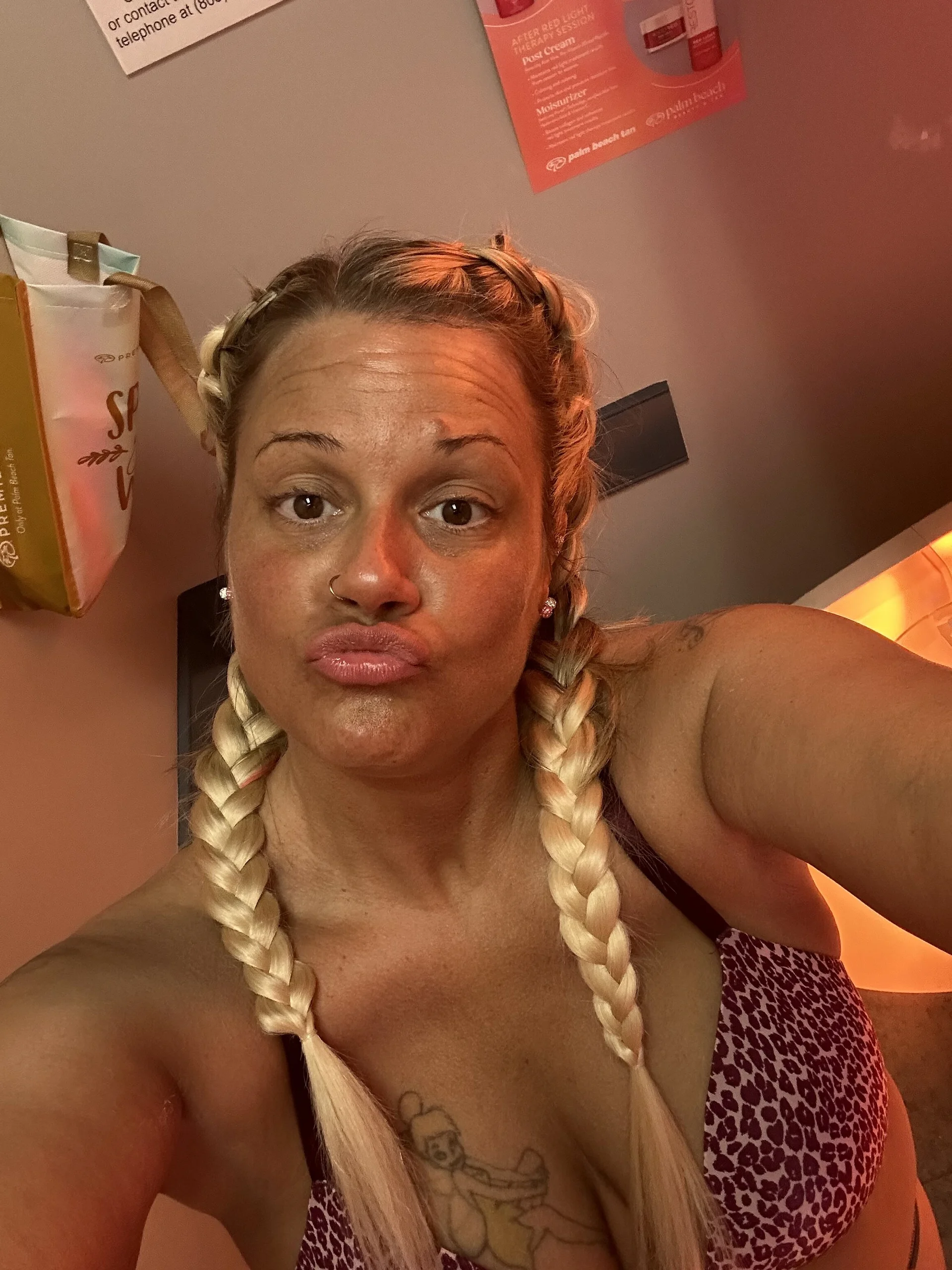 XXX Porn Photo of Nude HollyBurst 3
