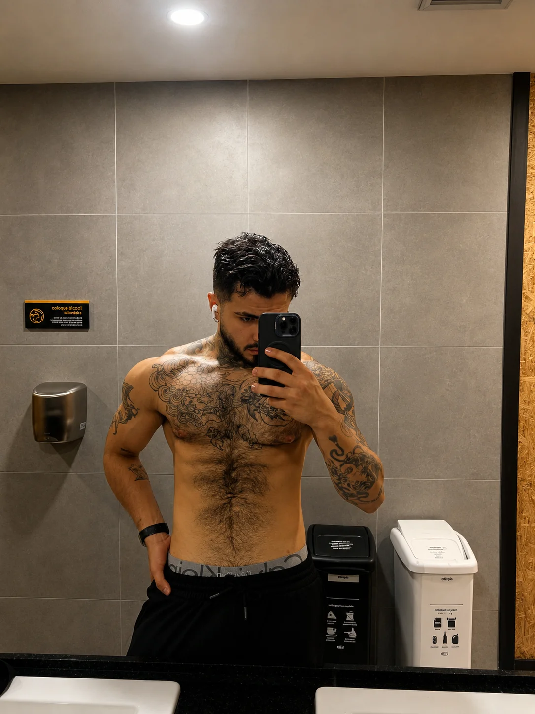 XXX Porn Photo of Nude Benjii_Carter1 106
