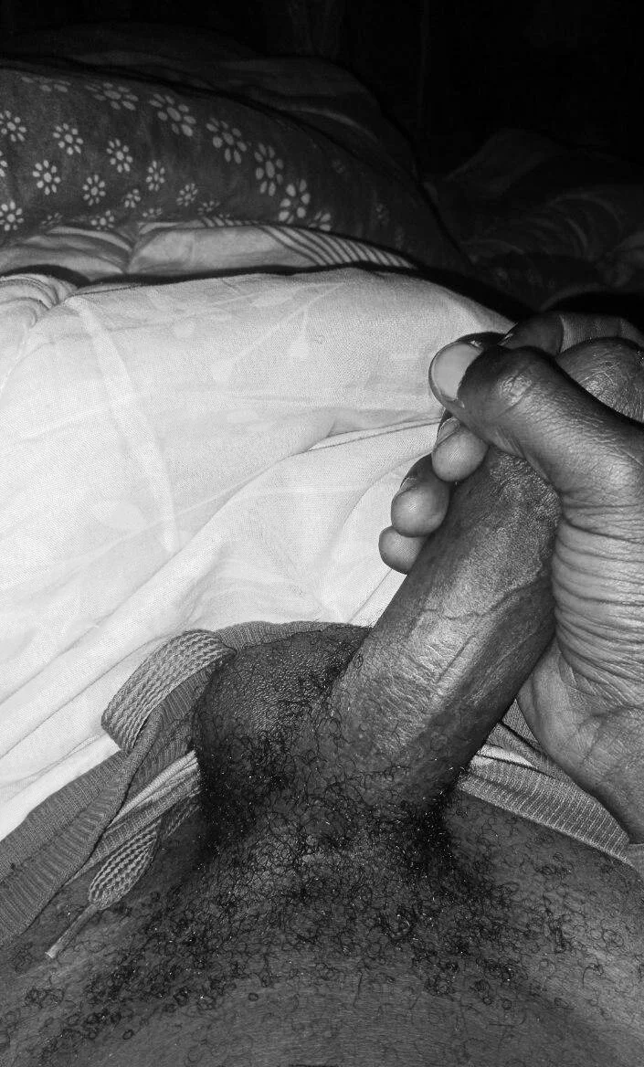 XXX Porn Photo of Nude Lets_JerkOfff 1