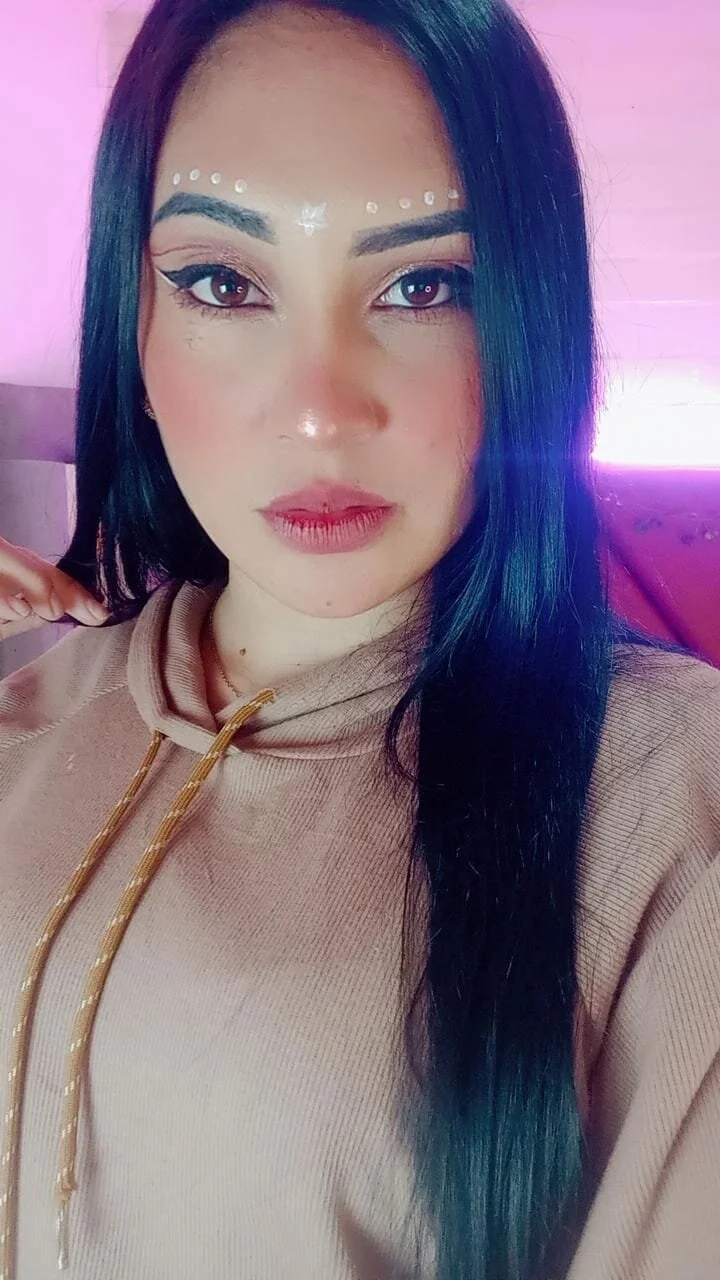 XXX Porn Photo of Nude Emy_cutee 34