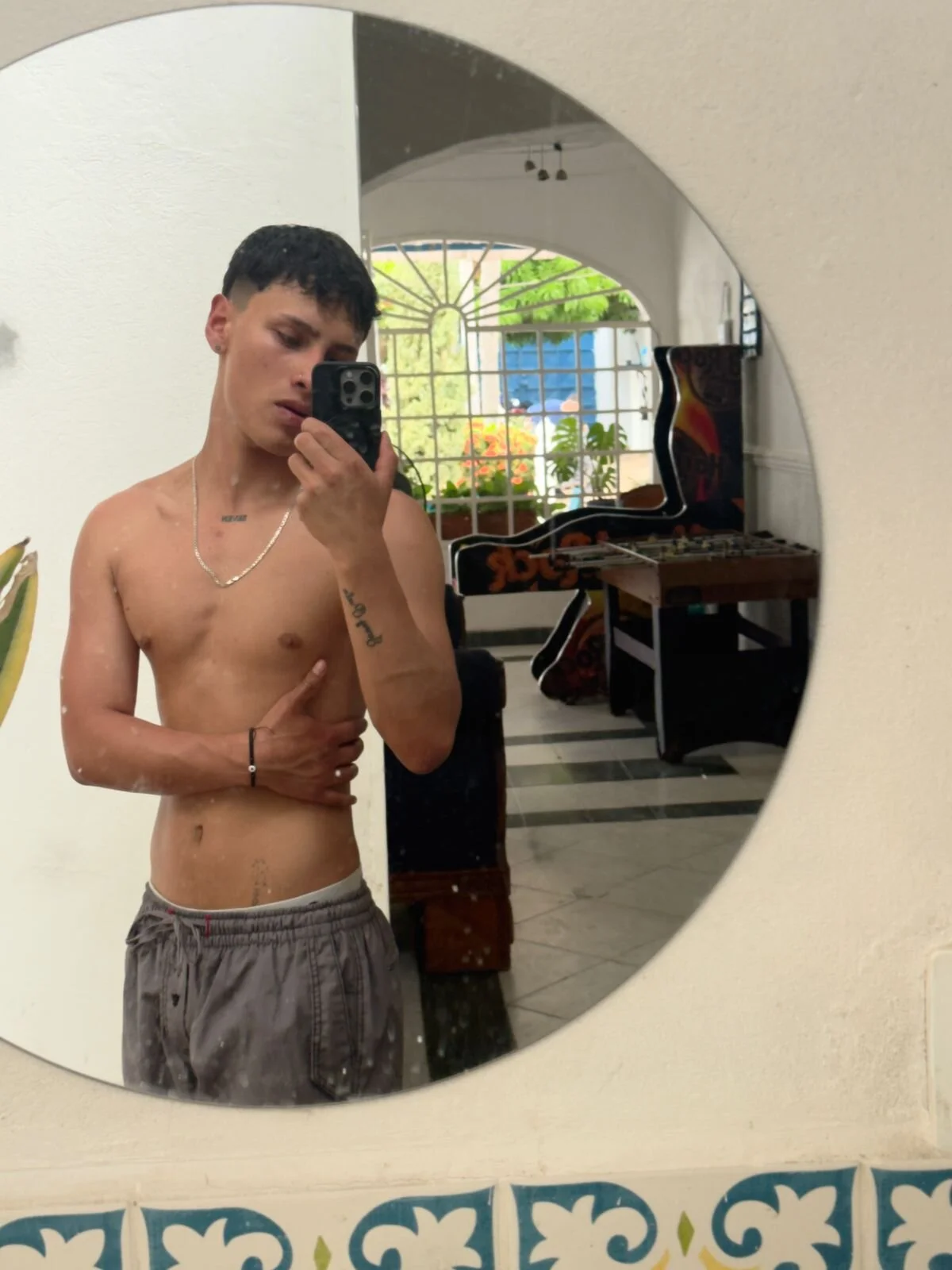 XXX Porn Photo of Nude nickk_boy 1