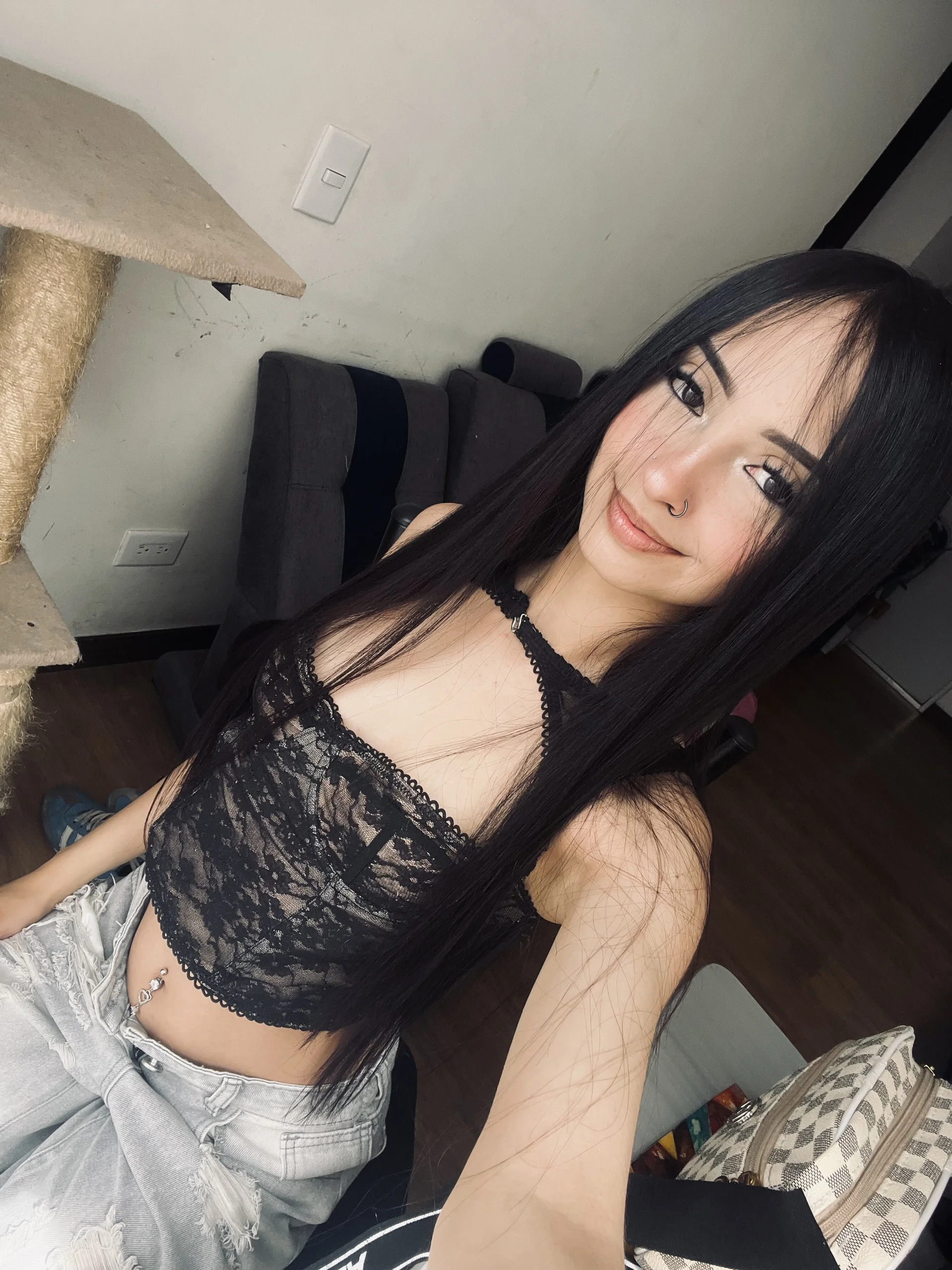 XXX Porn Photo of Nude antonellariva_ 27