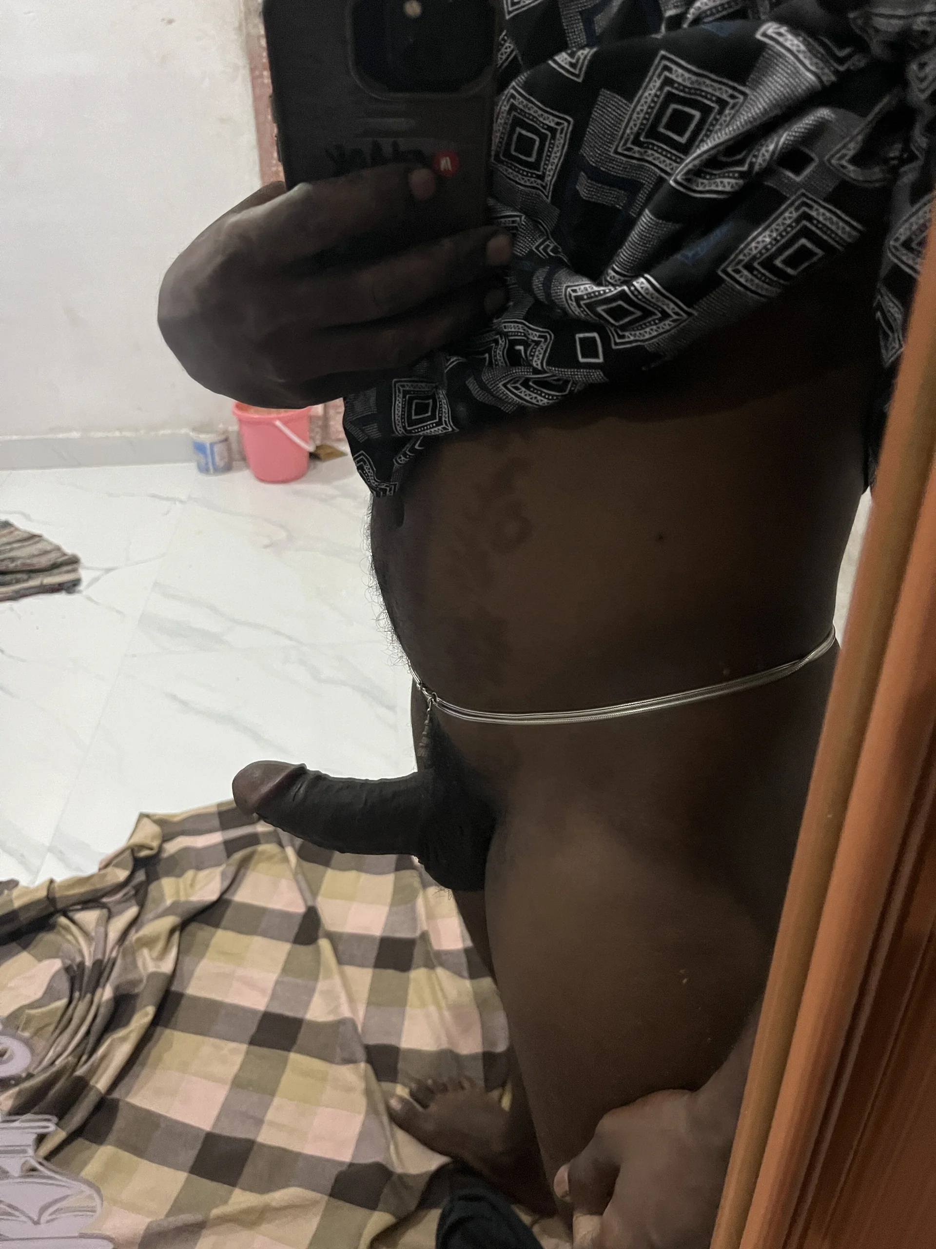 XXX Porn Photo of Nude tamilpaiyan000 7