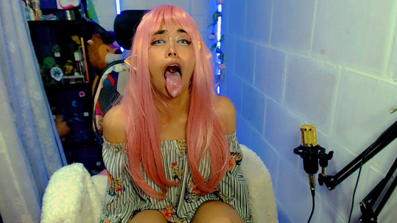 XXX Porn Photo of Nude Roxanbunny1 2
