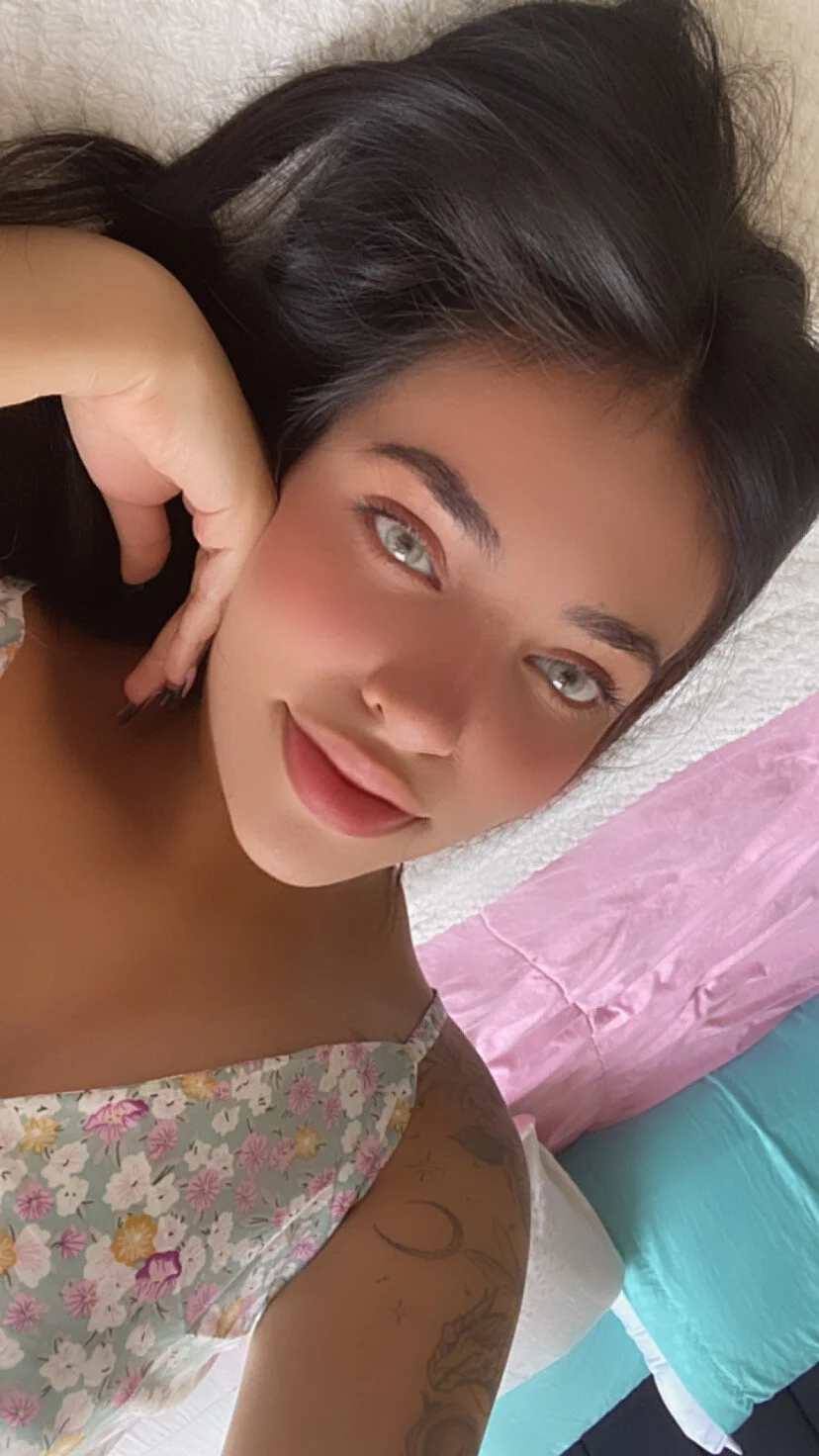 XXX Porn Photo of Nude DaphneUwu 247