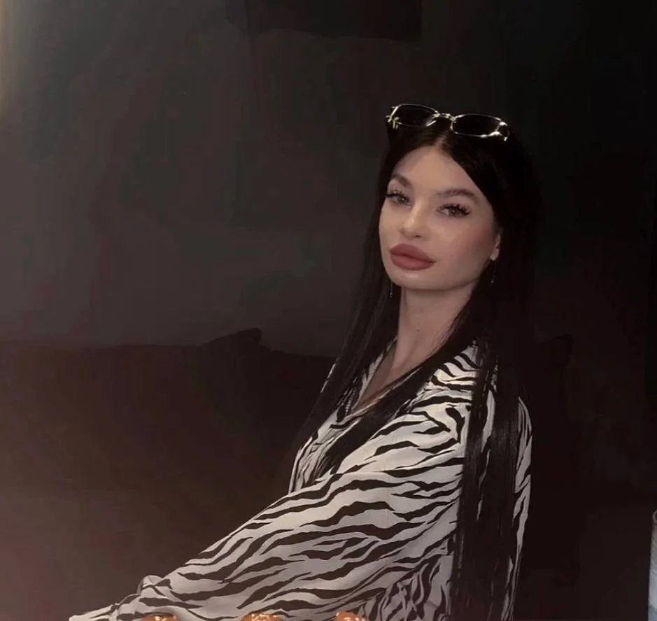 XXX Porn Photo of Nude Mia__Mia_ 2