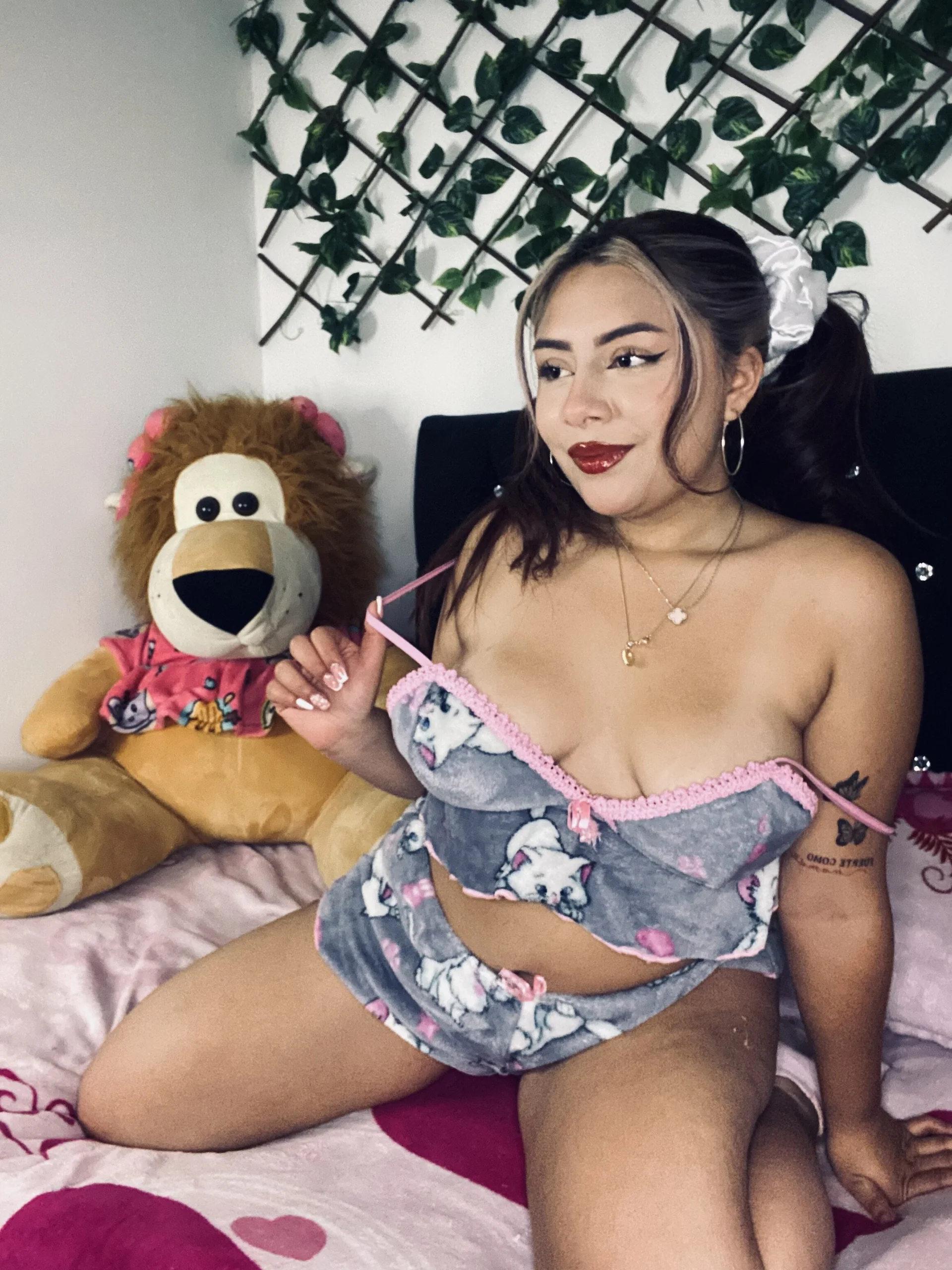 XXX Porn Photo of Nude Charlotte_cute44 1
