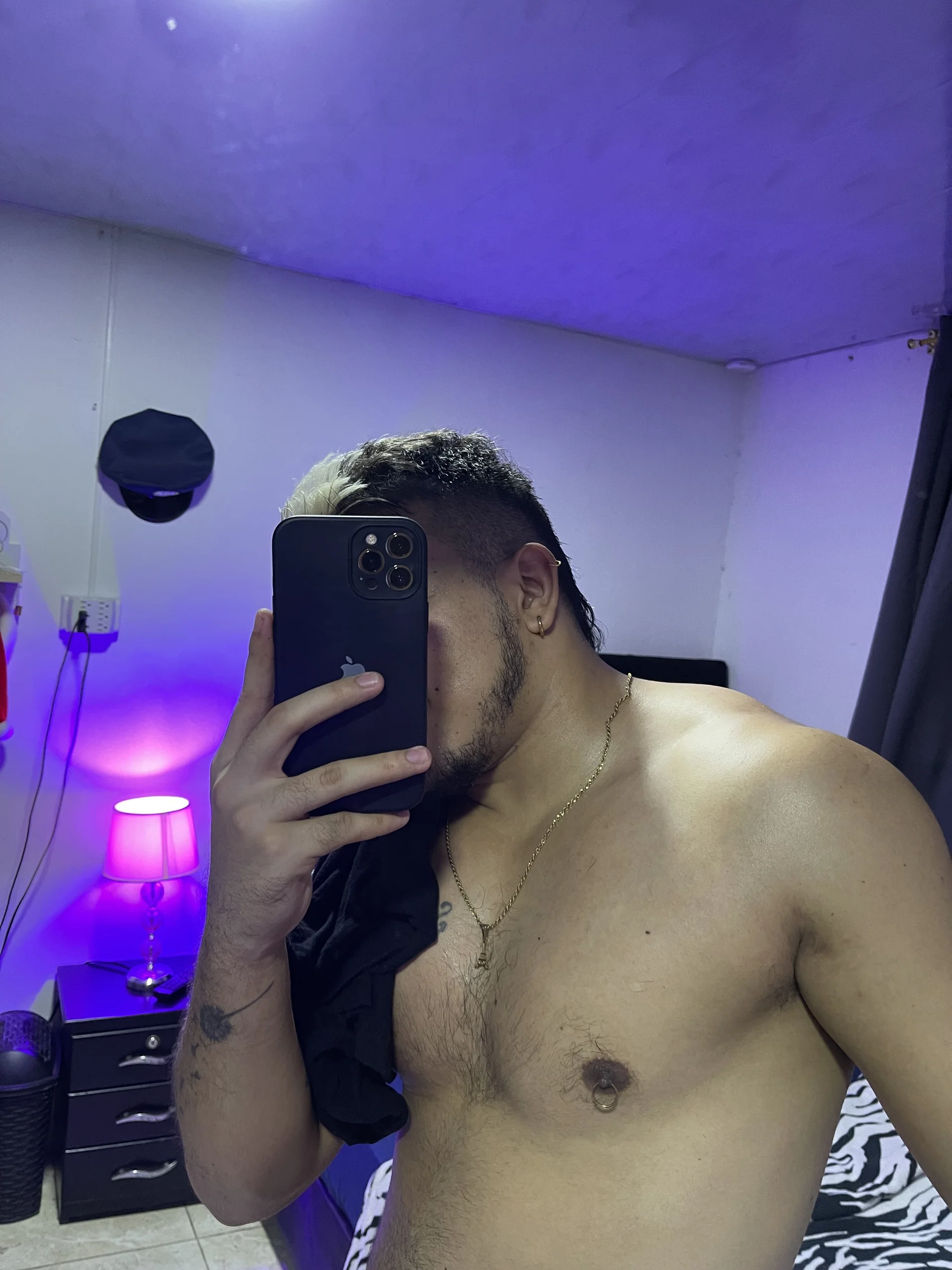 XXX Porn Photo of Nude Naughty_Charly 192