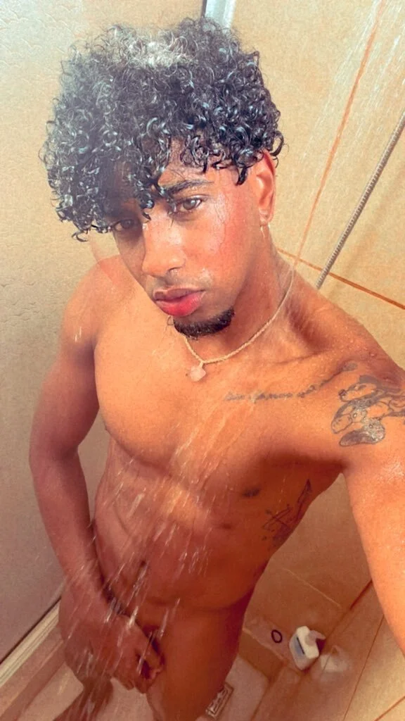 XXX Porn Photo of Nude Mensblacksexy22 1