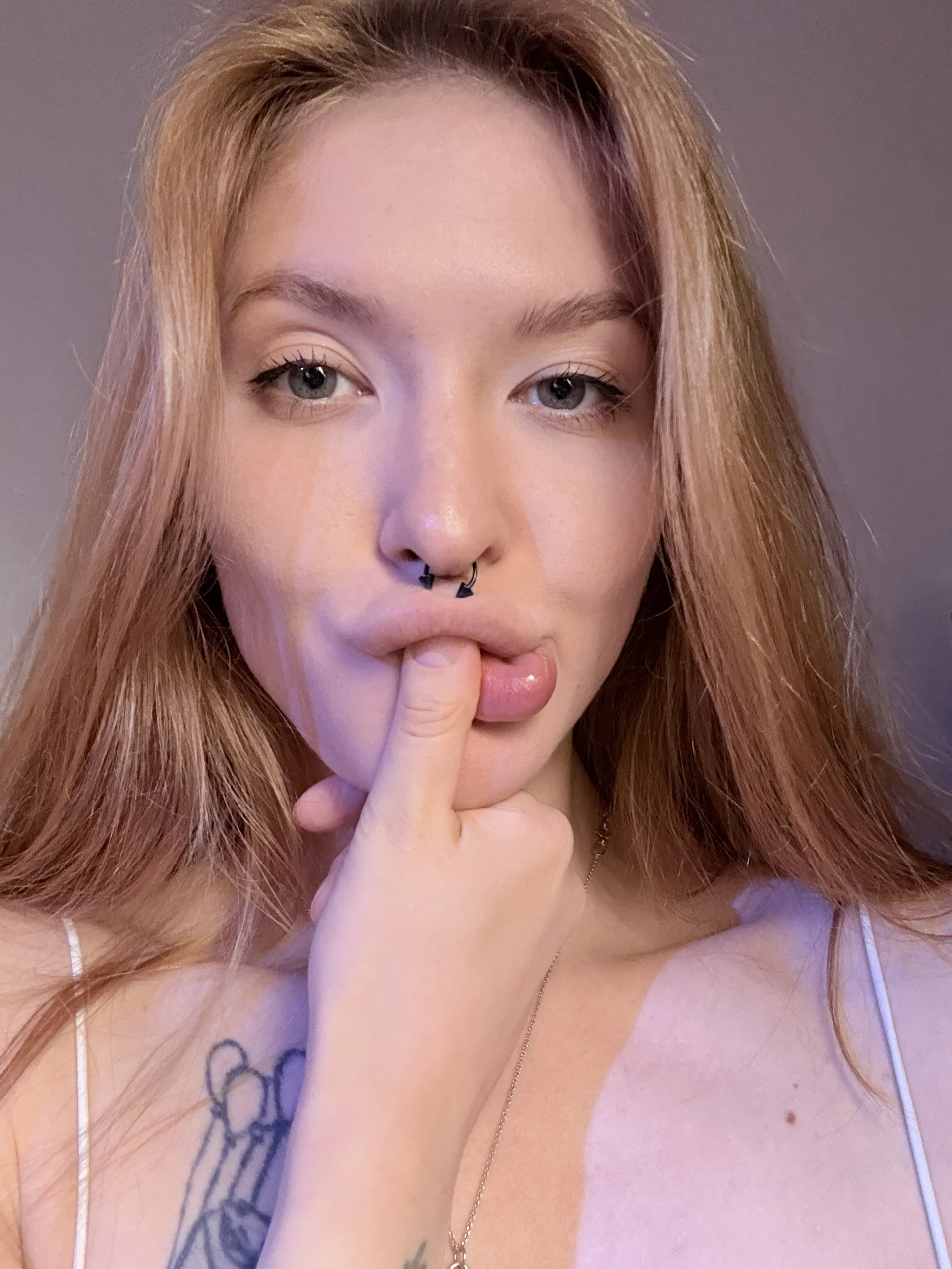 XXX Porn Photo of Nude SsonicPorn 1