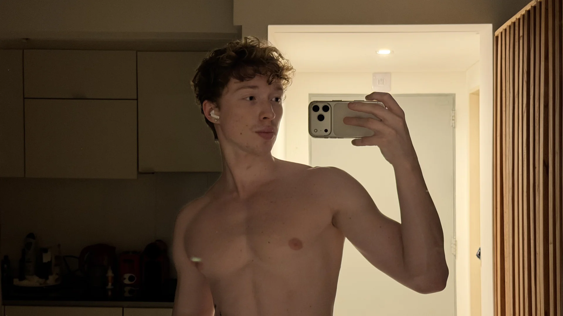 XXX Porn Photo of Nude Stefan_RedHot 4