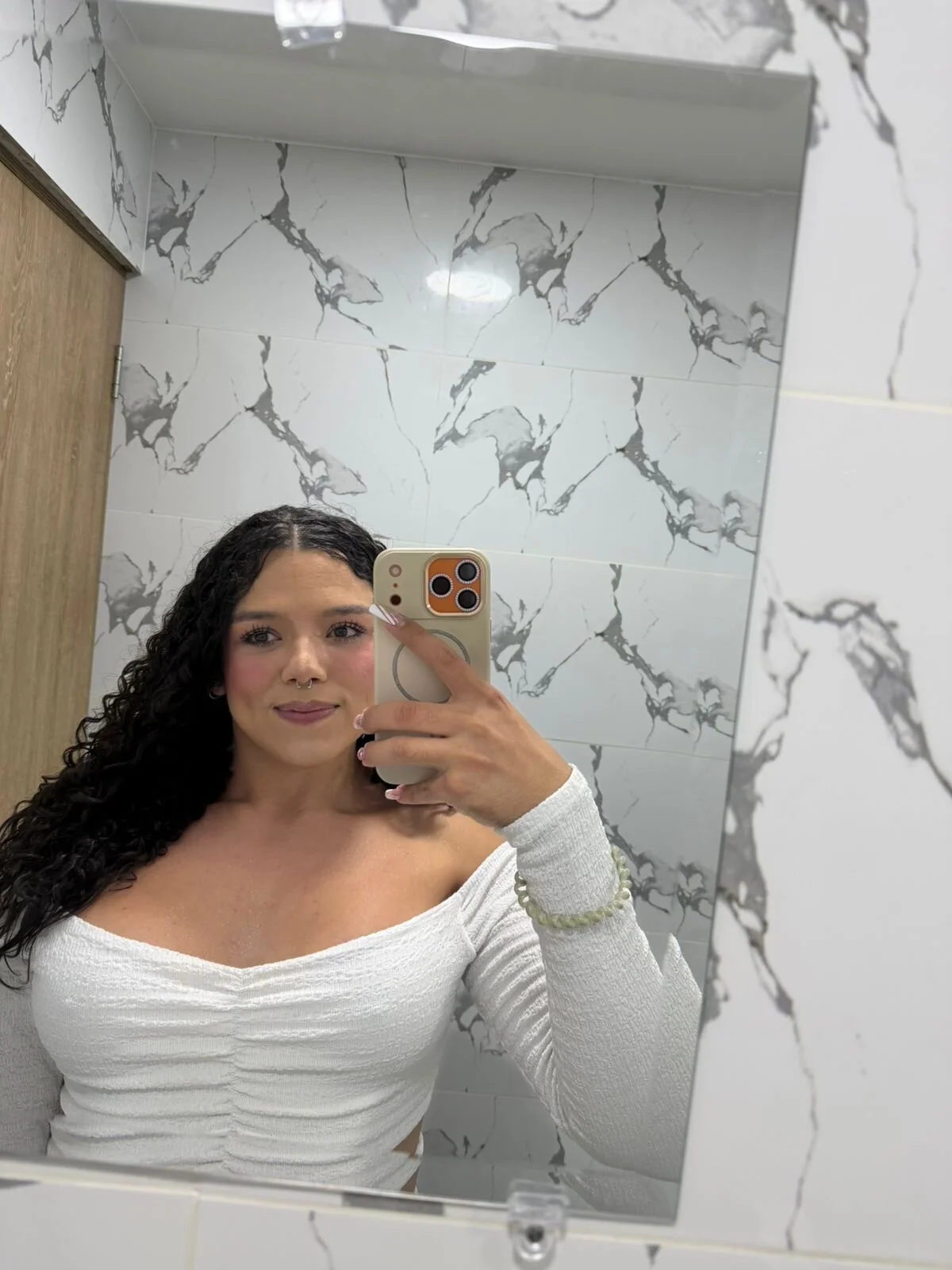 XXX Porn Photo of Nude gomez0229 5