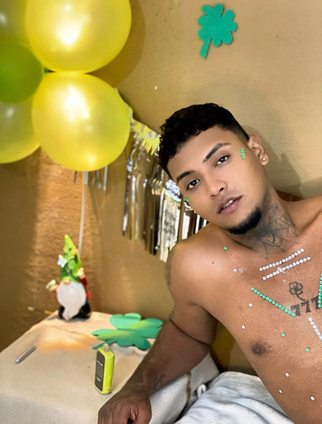 XXX Porn Photo of Nude Axell_king07 15