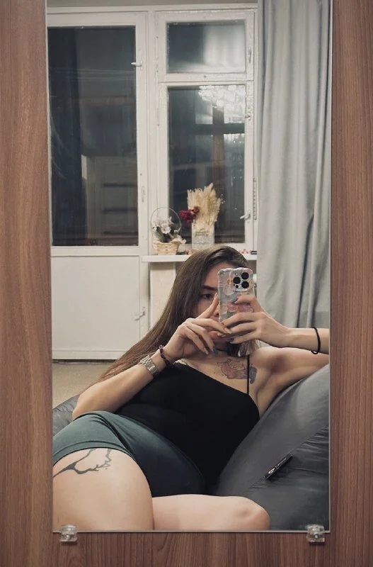 XXX Porn Photo of Nude Elizaveta_Brown 4