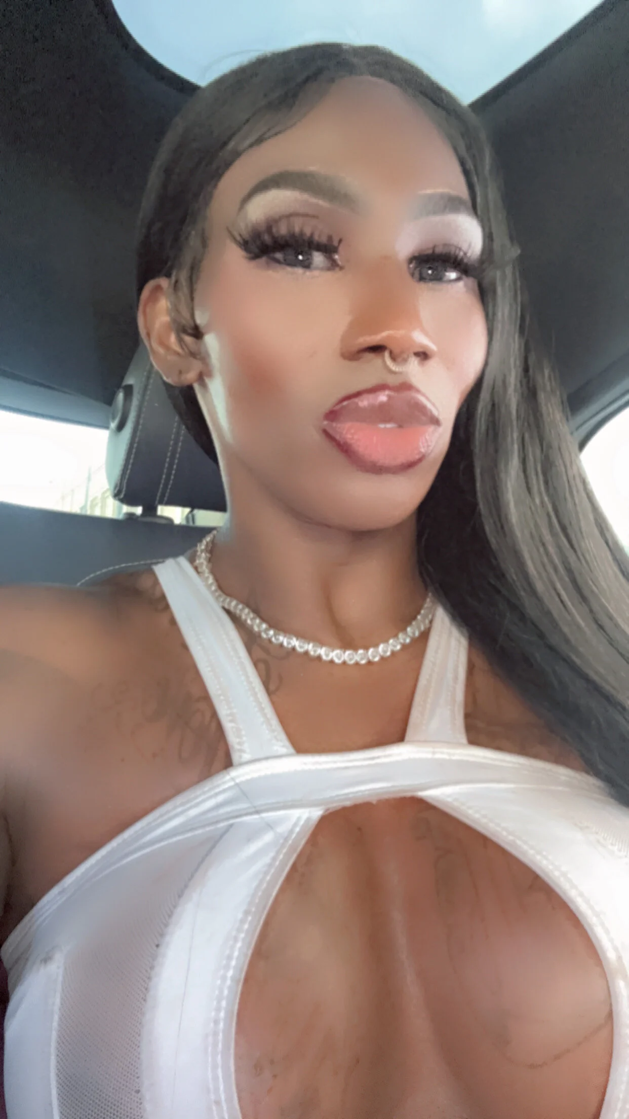 XXX Porn Photo of Nude Motherbigbus 10