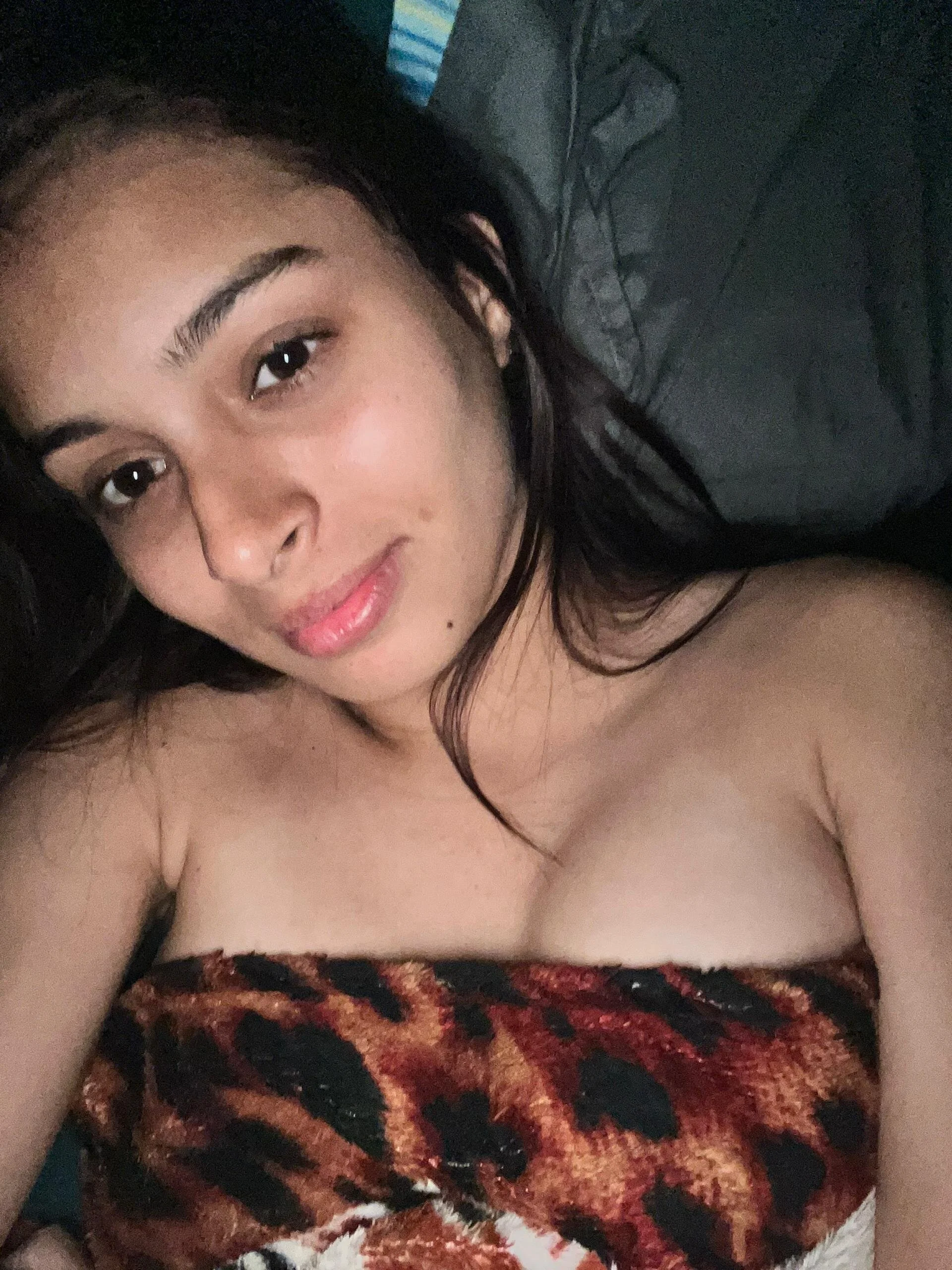 XXX Porn Photo of Nude valent1na_h0t 10