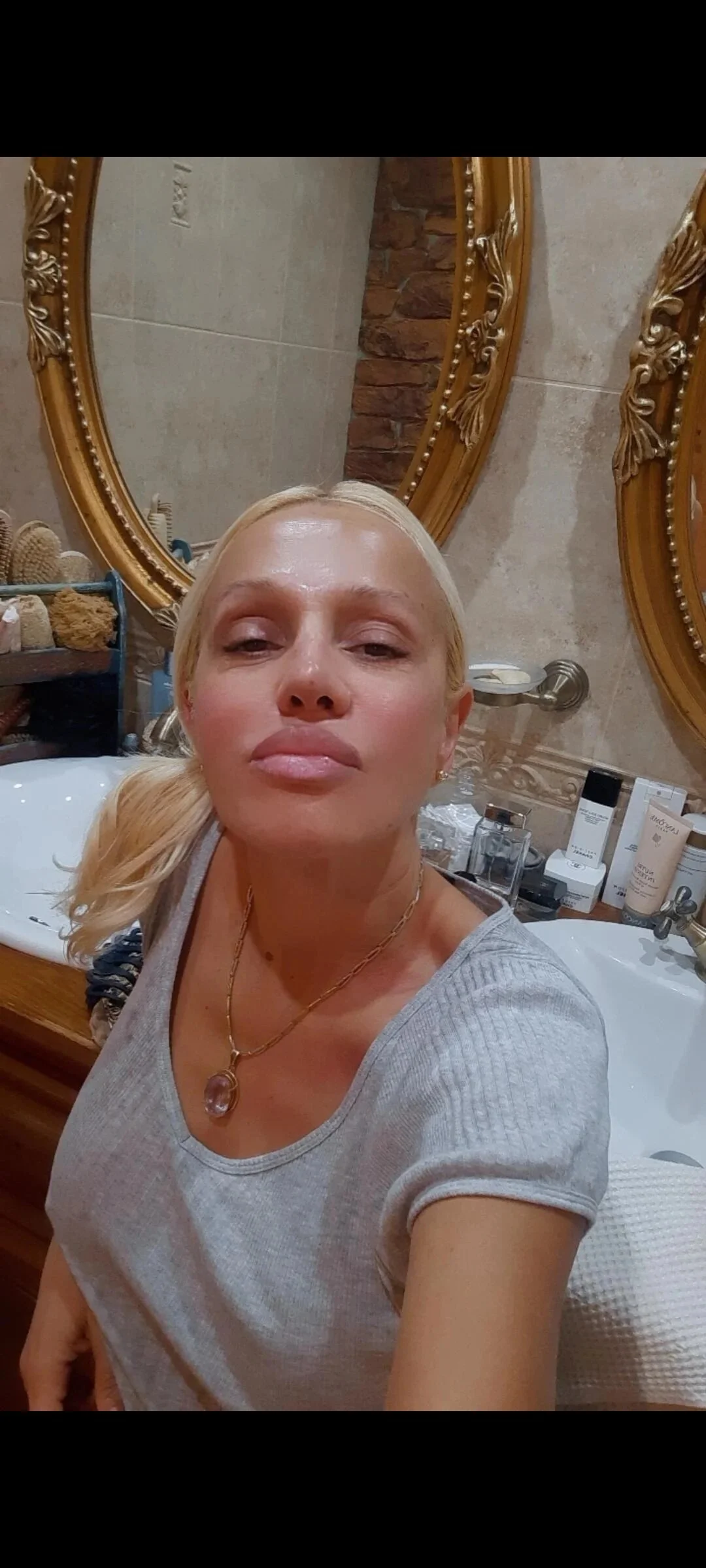XXX Porn Photo of Nude DeborahXPorn 22