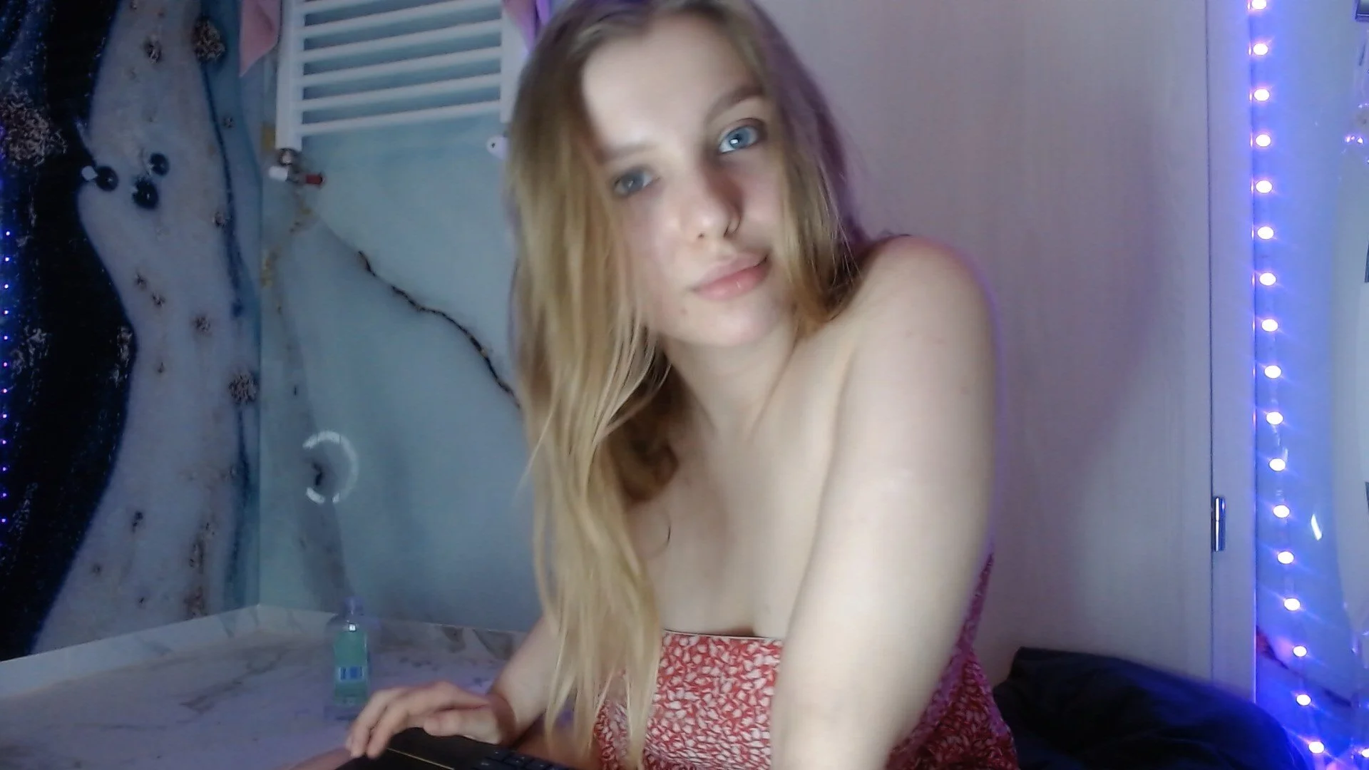 XXX Porn Photo of Nude FreiaFlower 488