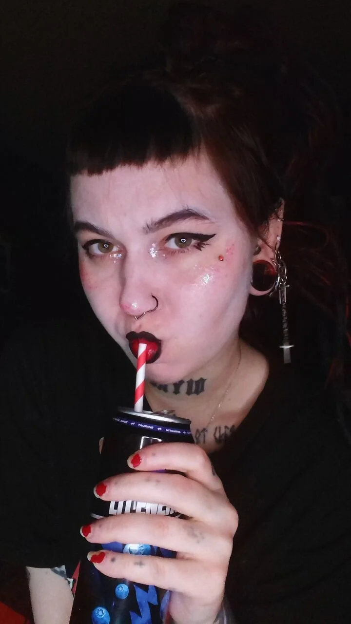 XXX Porn Photo of Nude MoorderxDoll 16
