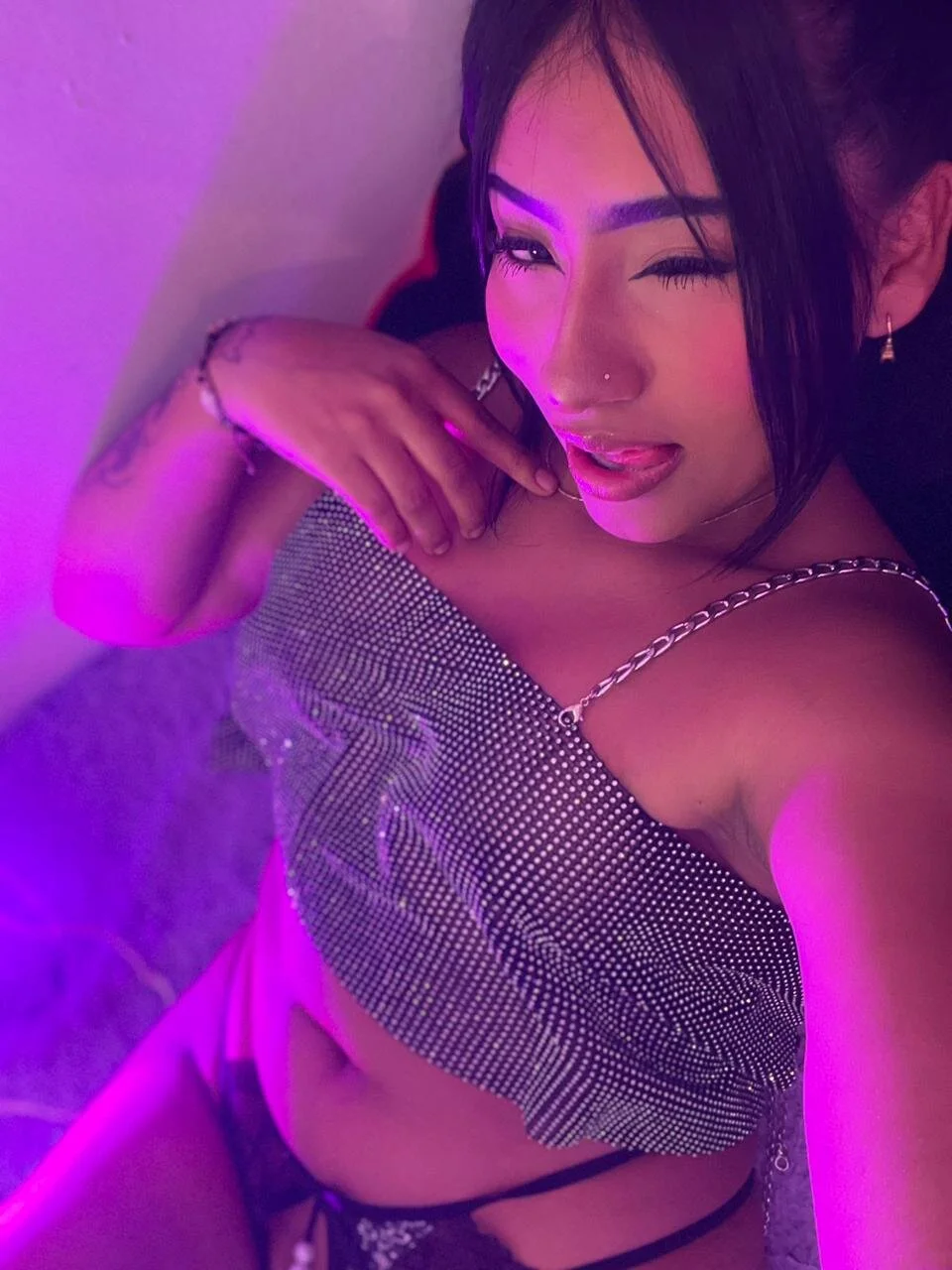 XXX Porn Photo of Nude Samara_pink_ 15
