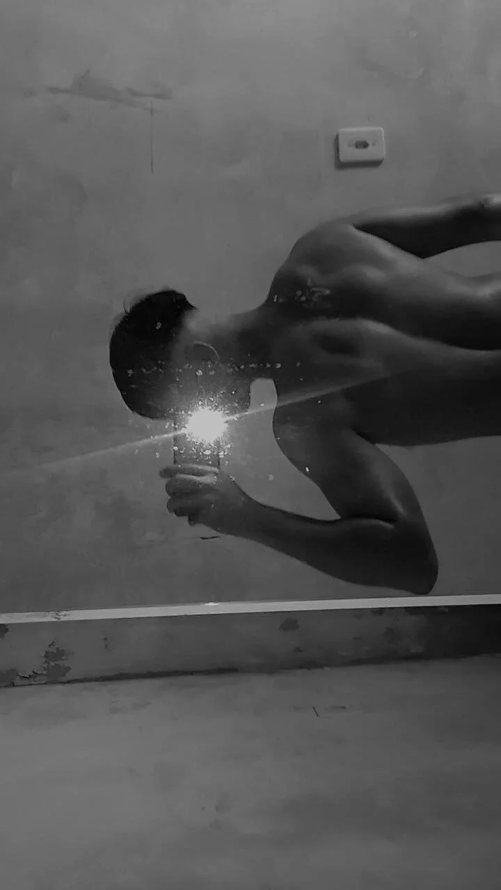 XXX Porn Photo of Nude Leo-xp7 1