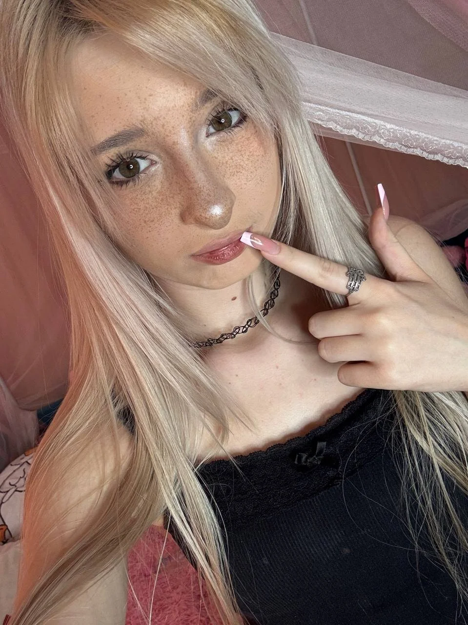 XXX Porn Photo of Nude OnlyEva1 16