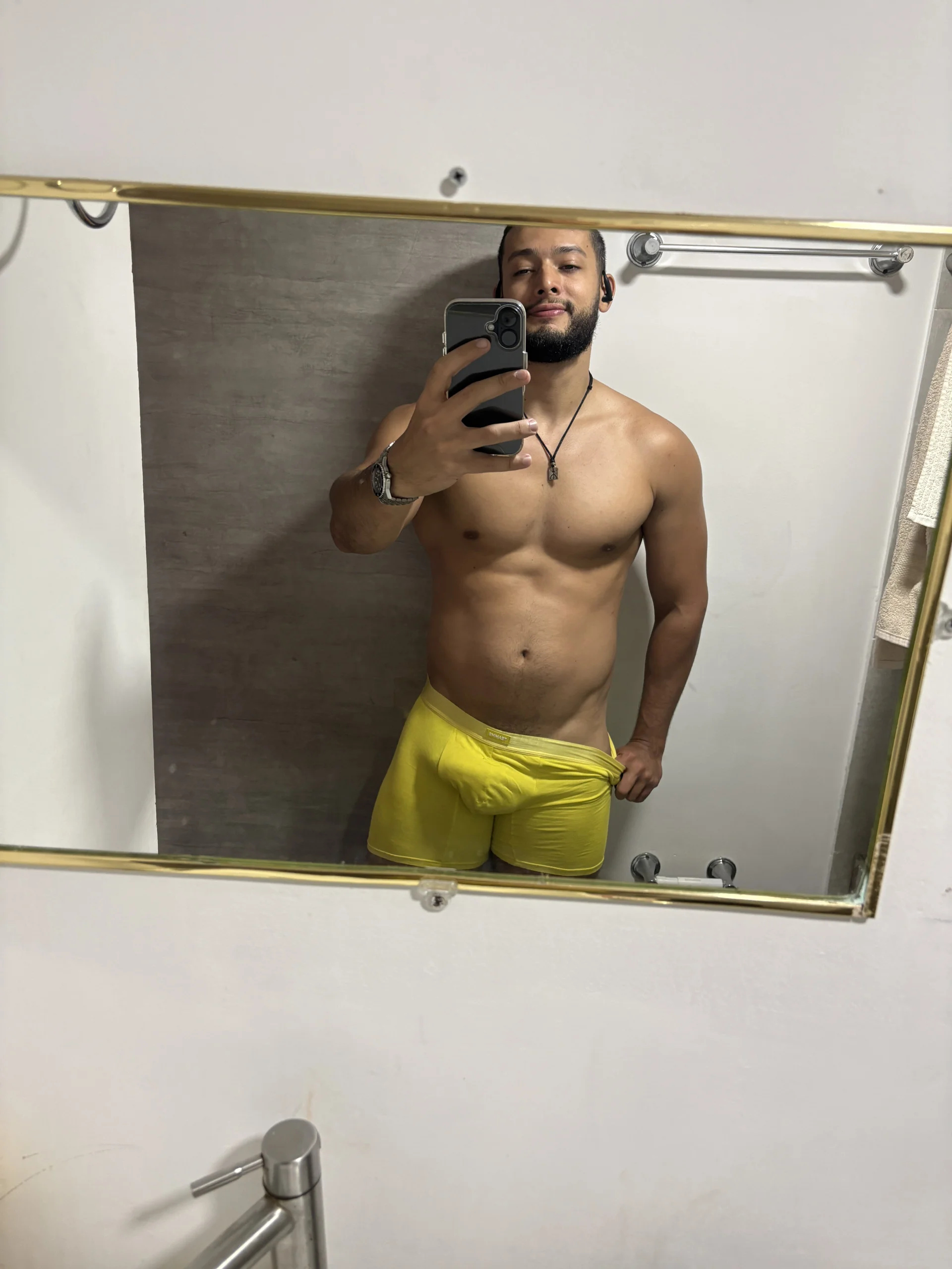 XXX Porn Photo of Nude Juan_Calix 5