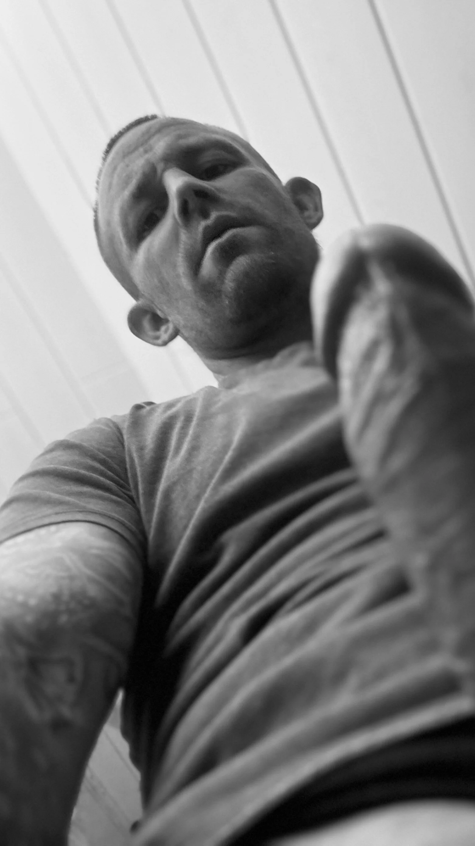 XXX Porn Photo of Nude StrongMen91 4