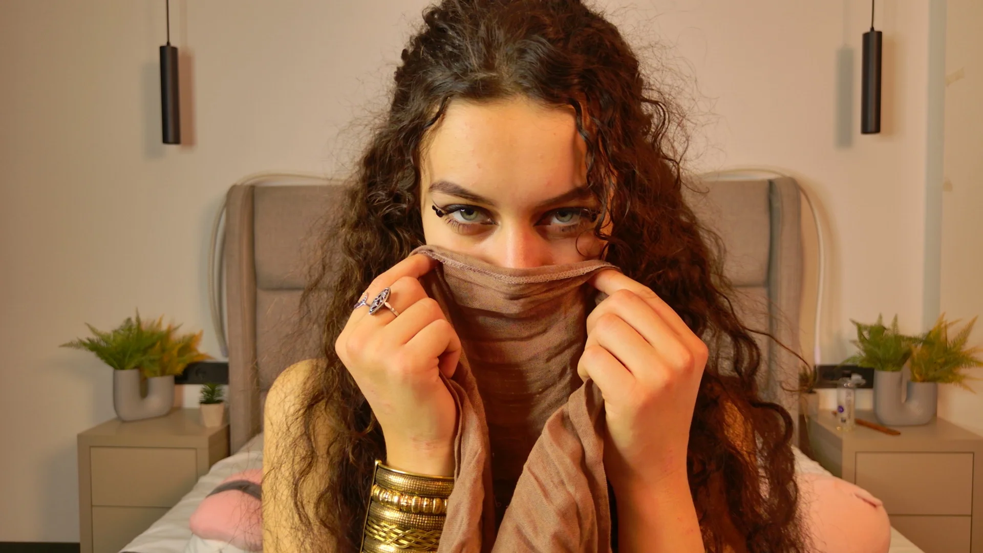 XXX Porn Photo of Nude Luna_Starlight 44
